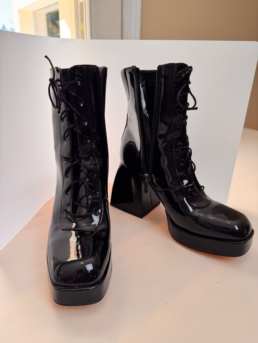 Circa by Sam Edelman Black Patent Platform Boots Size 8 5” Heel - Picture 4 of 14